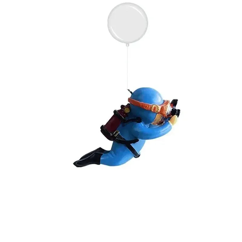 Floating Astronaut Diver Aquarium Ornament - Unique Fish Tank Decoration